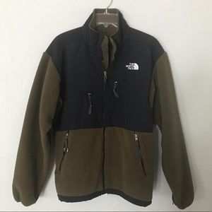 The North Face men’s jacket sized small